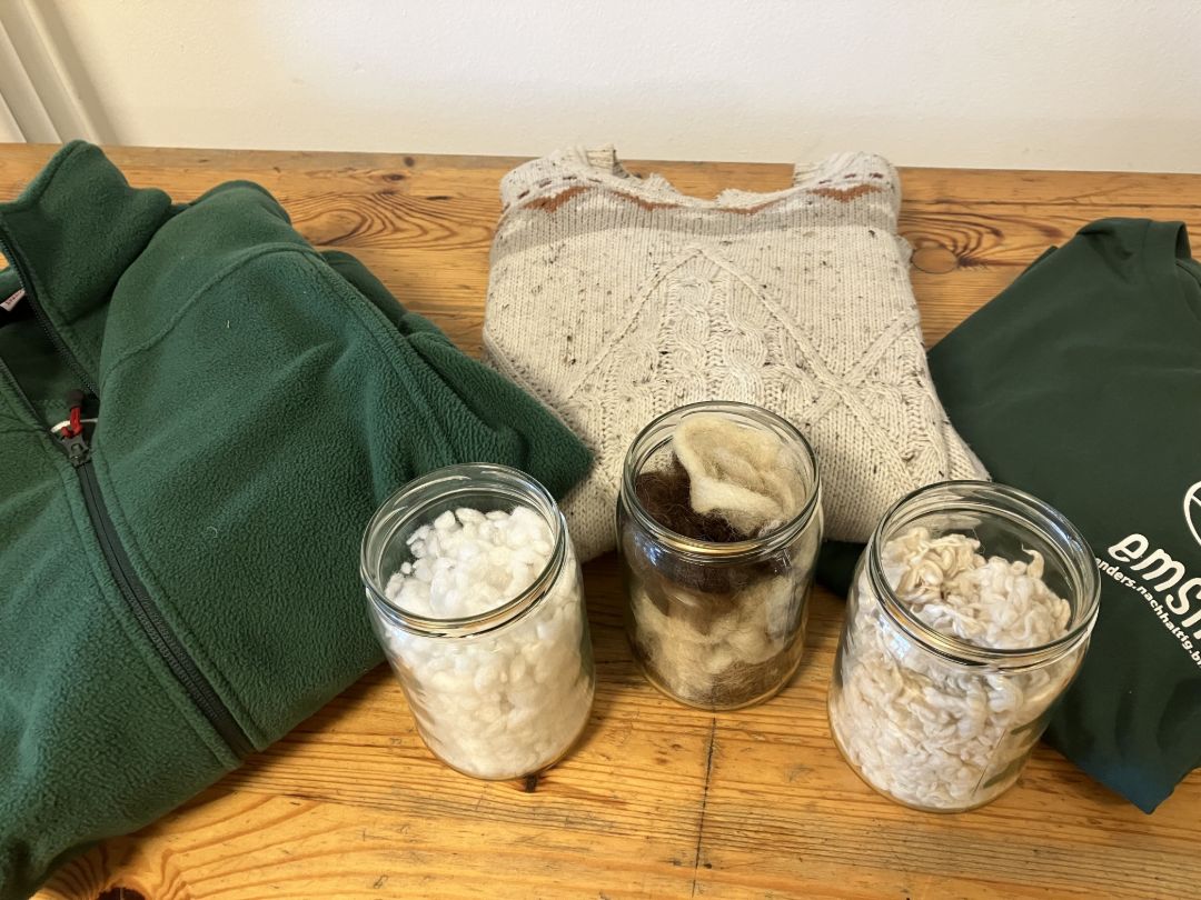 Textilien und Fasern