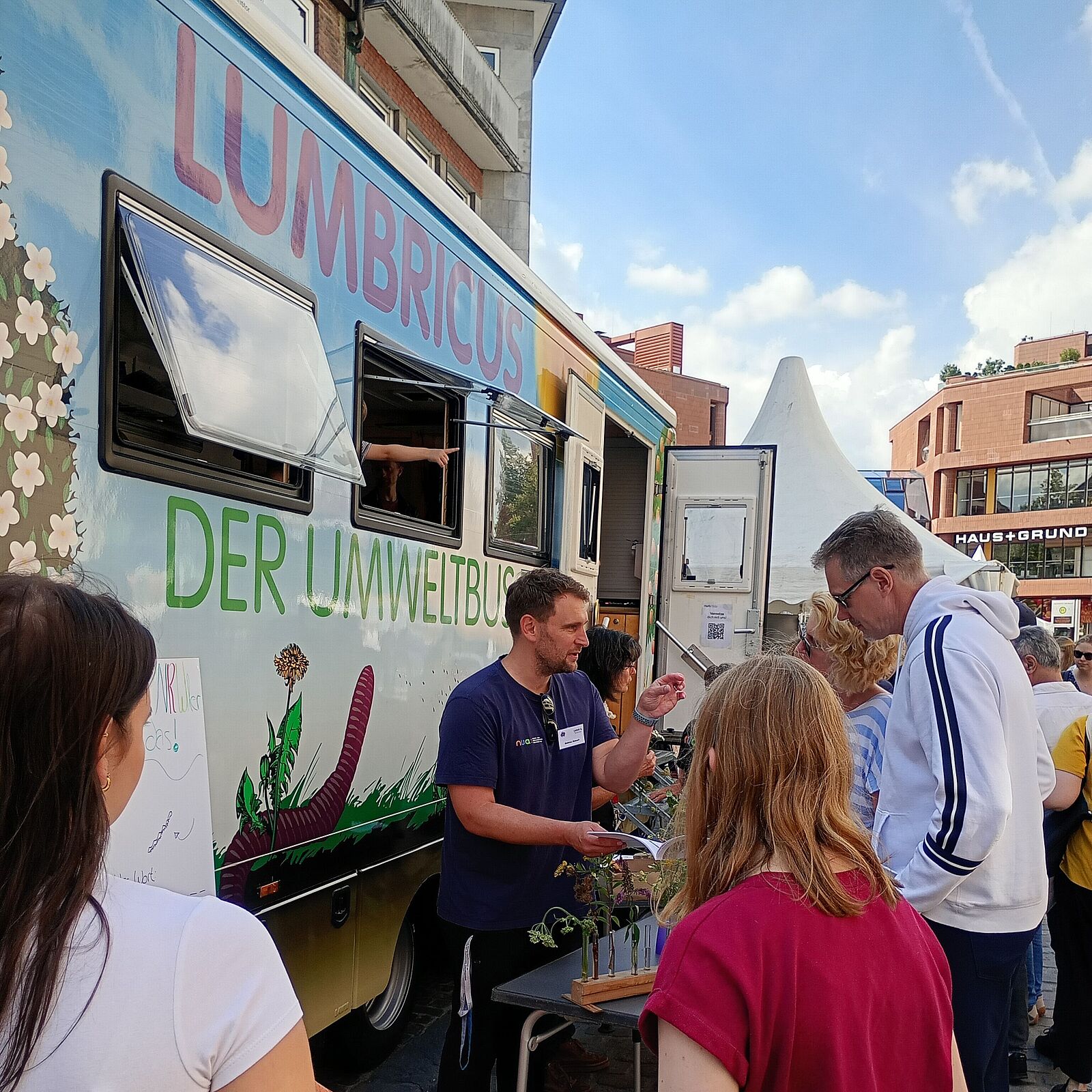 Foto: Yorik Krumbeck/NUA LUMBRICUS - Der Umweltbus auf dem NRW-Tag 2026 in Münster